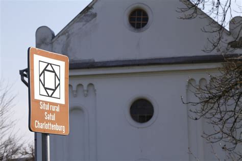 Charlottenburg Satul rotund din Timiş
