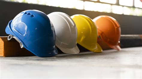 Hard Hat Colors: Meaning, Industry Standards, and Safety