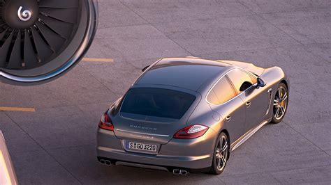 Porsche-Panamera-2013-STD-Compare Car Photos - Overdrive