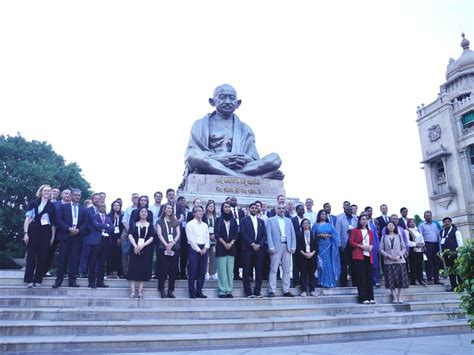 Press Release:Press Information Bureau