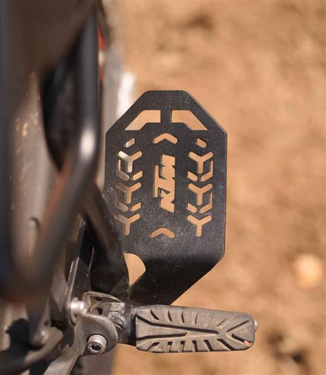 Footrest Set For Duke 250/390 Gen-3 – Moto Torque