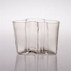 alvar aalto vas alvar aalto vas glas quot savoy quot signerad alvar aalto 3030 alvar aalto vas alvar aalto vas glas quot savoy quot signerad alvar aalto 3030