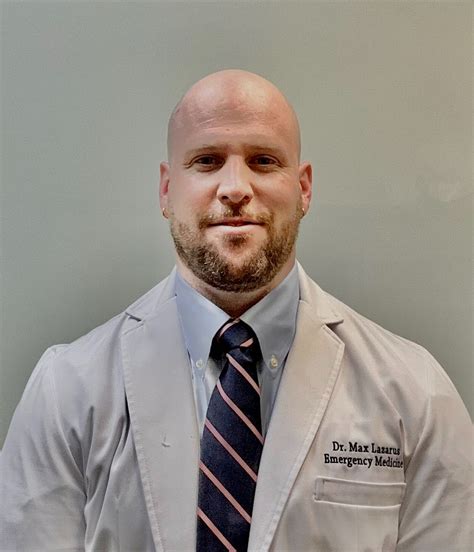 Karen Nichol on LinkedIn: * * New Medical Director Spotlight ...