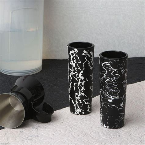 Black Tequila Shot Glasses with white curvy lines (Set of 4) – Bar Box