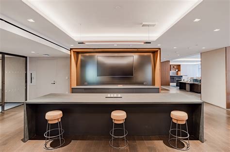 100 Park Avenue - New York Offices