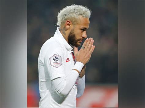 COVID-19: Uncertainty over return of football making Neymar 'anxious'