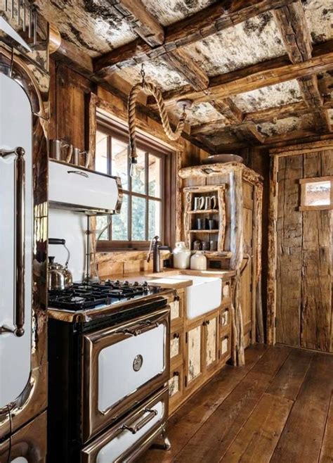 Rustic Cabin Kitchen 的图像结果