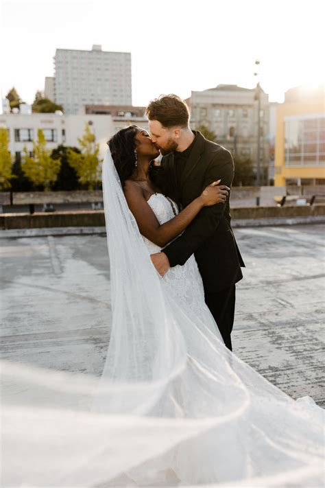 Historic 1625 Bridal Portrait Photos - kaylaaesparza.com