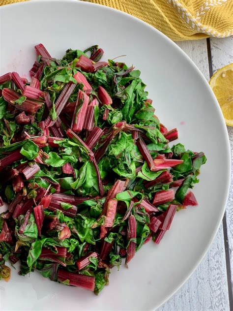 how to cook beet greens boiled