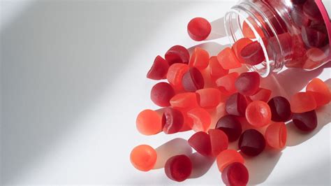 Biotin Gummies for Hair Growth: Benefits & Uses