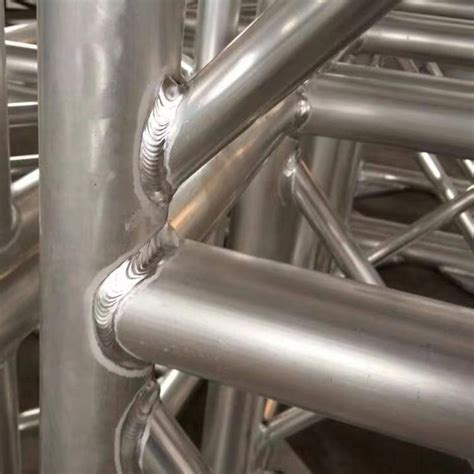 Line Array Design 的图像结果