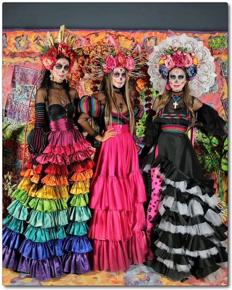 15 of the most stunning costumes celebrating día de los muertos this ...