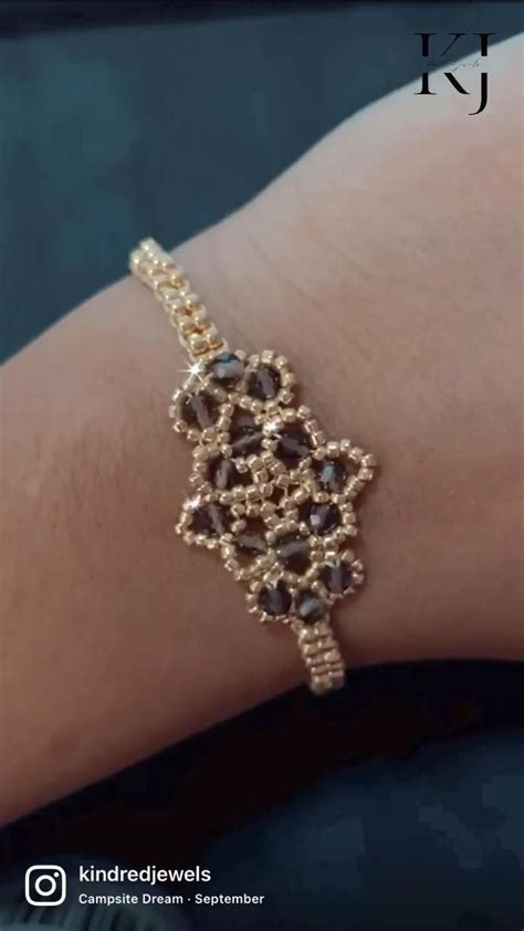 12 Beads patterns ideas | beaded jewelry diy, bead jewellery, beaded jewelry tutorials