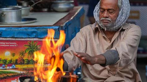 IMD Weather Forecast: Coldest Day In 13 Years In Kolkata Bone Chilling ...