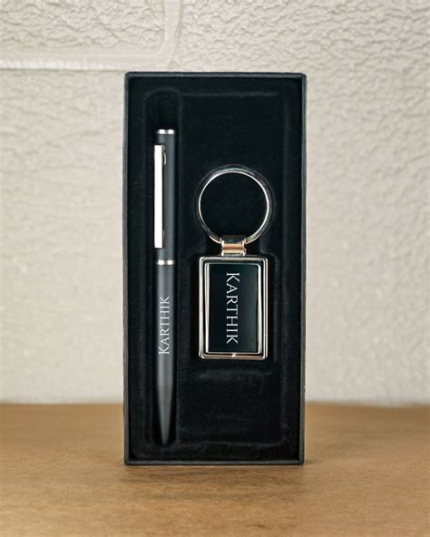 Personalized Pen & Keychain Gift Set