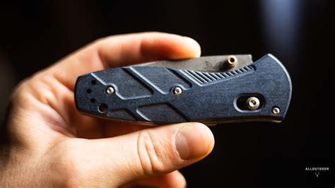 First Impressions - Benchmade Mini Barrage Blue Canyon Richlite