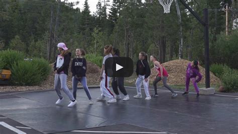 Level Up Dance Challenge 的图像结果