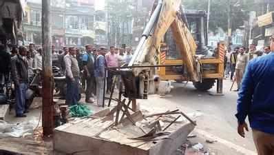 Over 300 illegal shops, buildings removed from main Allahabad arteries ...