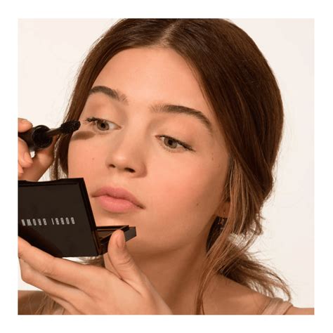 Eye Opening Mascara • Black