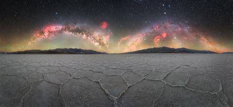 The Double Milky Way arch in Death Valley - UFO FEED