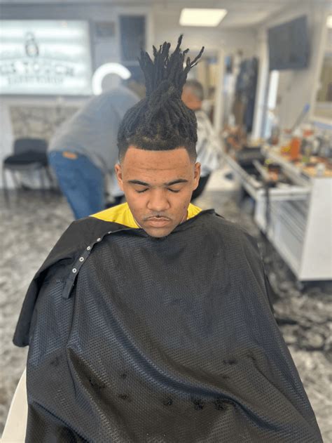 His Touch Barber Shop is a Black Barbershop in Springfield, MO 65803