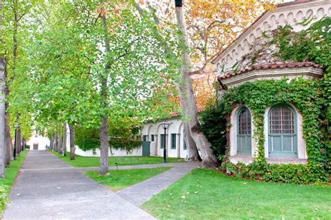 Scripps College: Acceptance Rate, SAT/ACT Scores, GPA