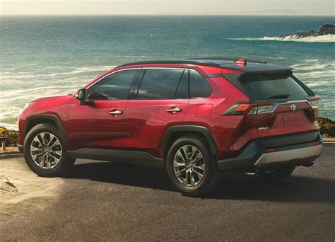 2019 Toyota RAV4 Debuts With A More Appealing Robust Design (Photos & Videos) | Carscoops