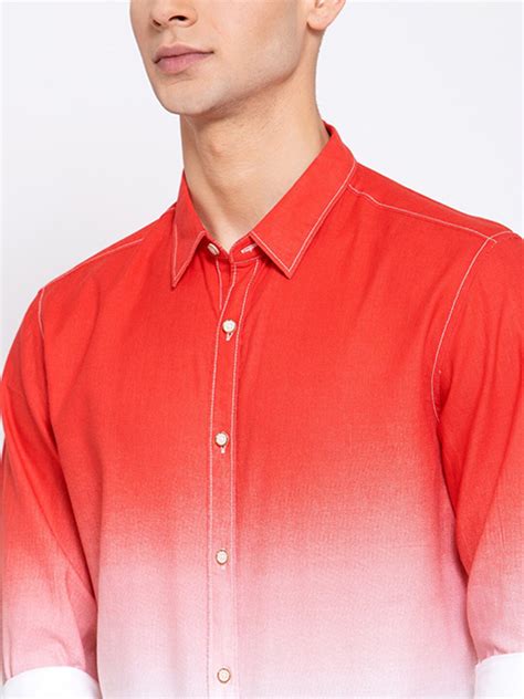 Men Red Regular Fit Faded Casual Shirt