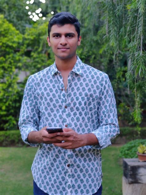 Men Green Booti Full Sleeves Shirt