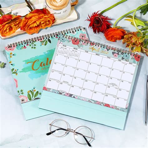 2022 Desk Calendar - Standing Flip 2022 Desktop Calendar with Thick ...