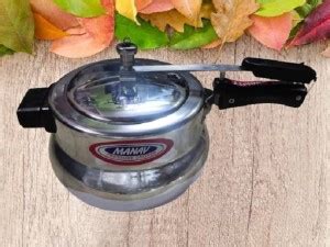 MANAVGOLD Handi Aluminium 3 L Inner Lid Pressure Cooker Price in India ...