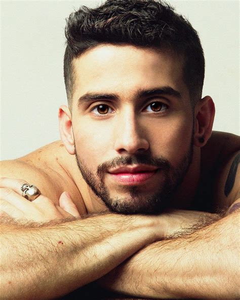 Abel Pirela : LadyBoners