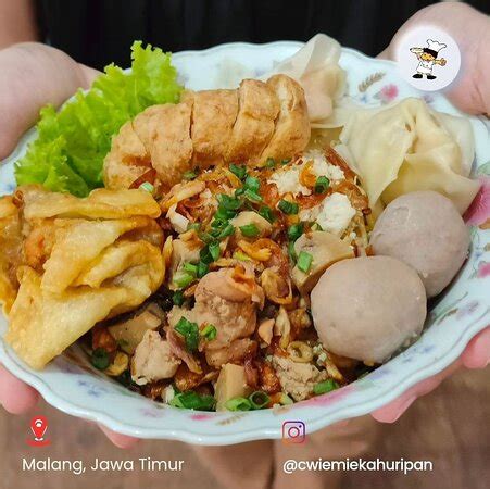 CWIE MIE KAHURIPAN, Malang - Restaurant Reviews, Phone Number & Photos ...