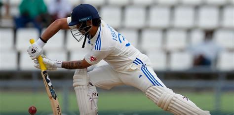 “Get your first runs in Test cricket and then we have to declare ...