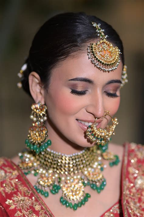 Vivinia By Vidhi Mehra
