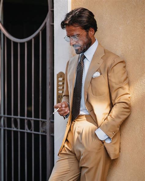 Gentleman Suit 的图像结果