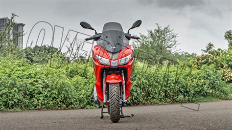 Aprilia SXR 125 2021 STD Bike Photos - Overdrive