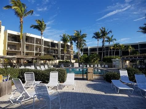 SEA OATS CONDOMINIUMS (Boca Grande) - Apartment Reviews & Photos ...