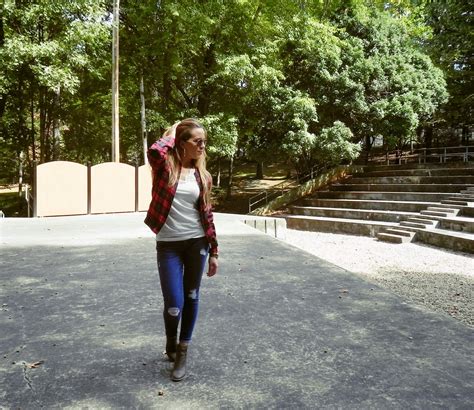 City Hip in a Country Zip: Fall = Plaid