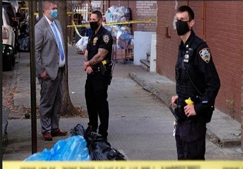 ਨਿਊਯਾਰਕ : ਕਾਗਜ਼ 'ਚ ਲਪੇਟੀਆਂ ਮਿਲੀਆਂ ਦੋ ਬੱਚਿਆਂ ਦੀਆਂ ਲਾਸ਼ਾਂ