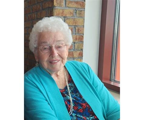 Lois K. Cavallin Obituary (2025) - Two Harbors, MN - Cavallin Funeral ...