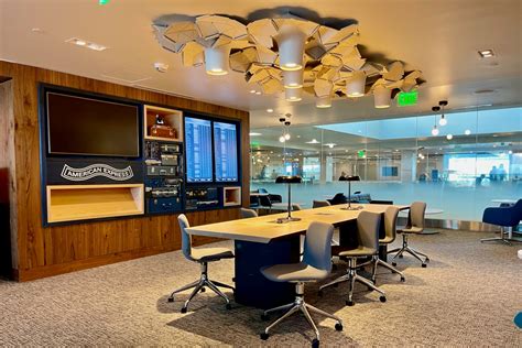 Best Credit Cards for Airport Lounge Access - The Points Guy