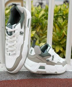 RED TAPE Red Tape Boldstep Lifestyle Sneakers for Men | Elegantly ...