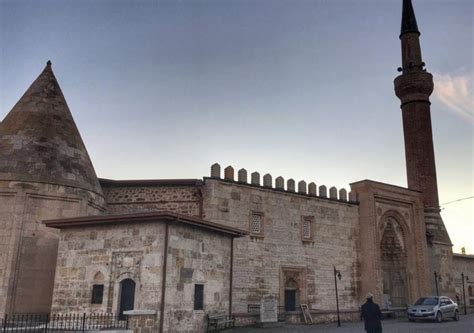 Prof. Dr. Mahmut Erol Kılıç – Değerlendirme Konuşması — Semazen