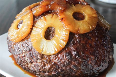 Trisha Yearwood's Honey Mustard Glazed Ham