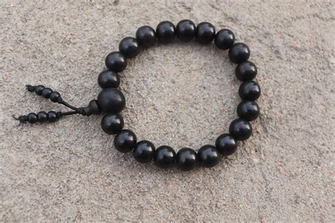 Buy KC PRODUCTS Natural Black Ebony Karungali Kattai Bracelet | Ebony ...