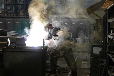 Manufacturing Industries Pictures 的图像结果