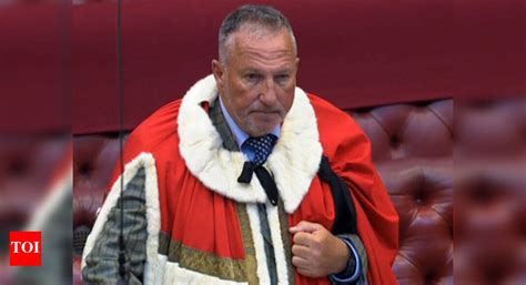 England cricket great Ian Botham takes up seat in House of Lords | Off ...