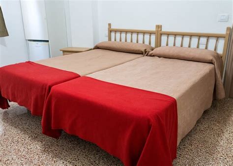 PENSIÓN ALCALÁ (Tenerife/Guia de Isora) - Pension Reviews, Photos, Rate ...