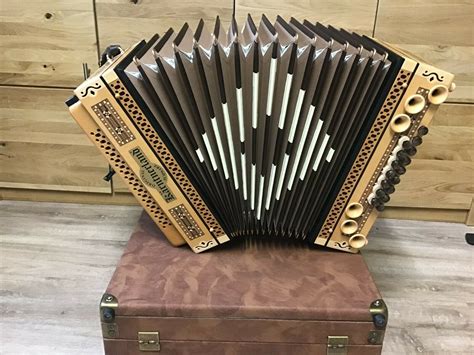 Kärntnerland Steirische Harmonika mit Midi reihig 3chörig in ...
